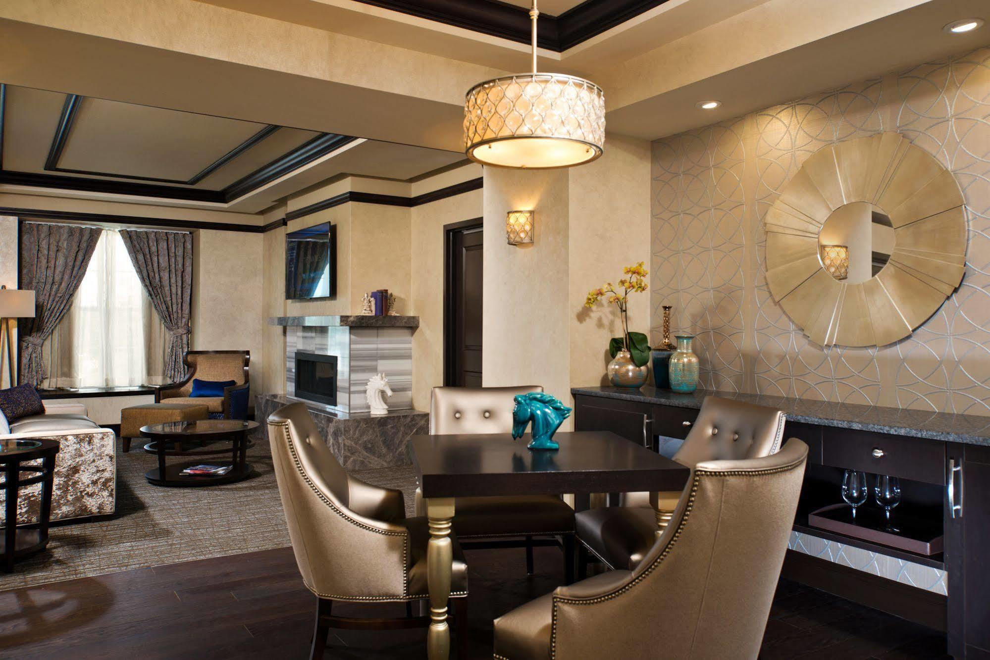 Saratoga Casino Hotel ساراتوغا سبرينغس، نيويورك المظهر الخارجي الصورة